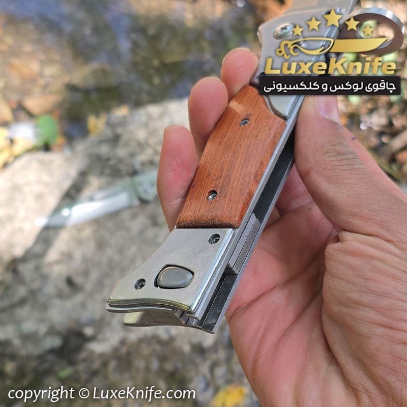 چاقوی جیبی ضامن فشاری CCCP AK47 با قلاف — تصویر ۳