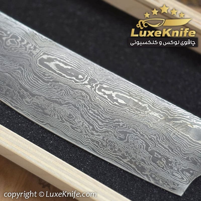 کارد شف نایف حرفه ای تیغه دمشقی بولستر طرح آنوش دسته چوب گردو — تصویر ۳