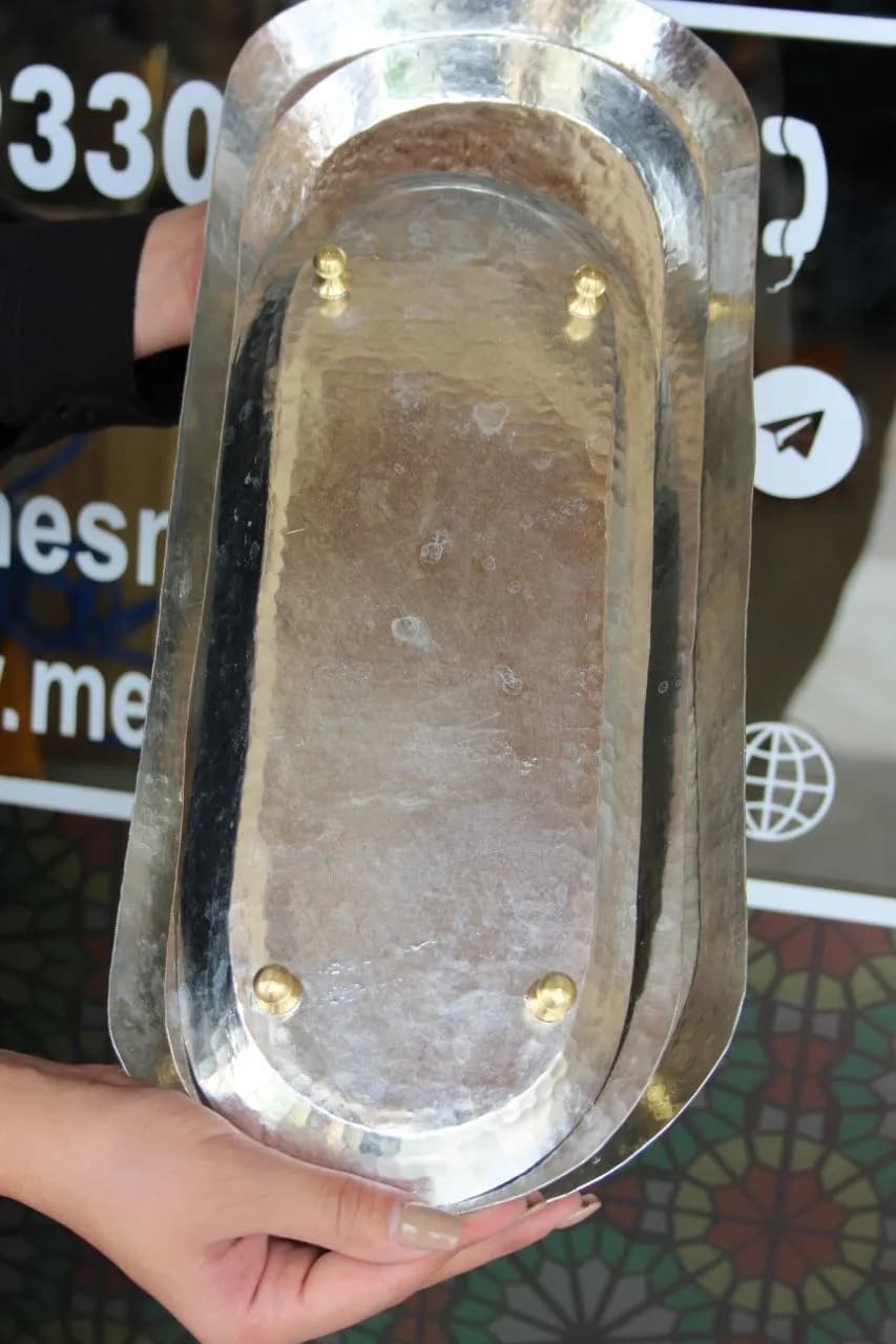 سینی مسی مستطیلی طرح تاج با آبکاری کروم — تصویر ۲