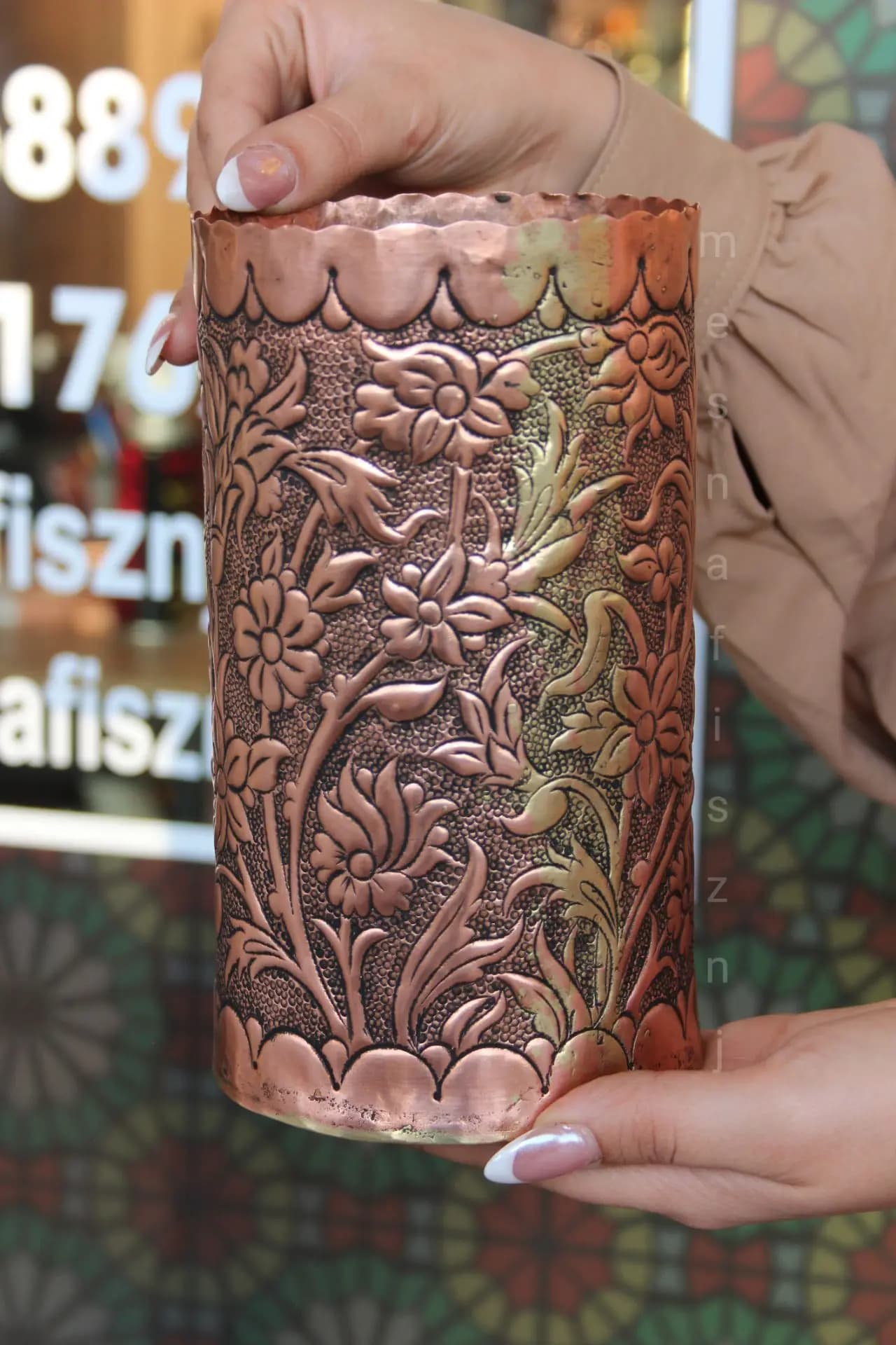 گلدان مسی قلم زنی تمام دست ساز قلم فاخر