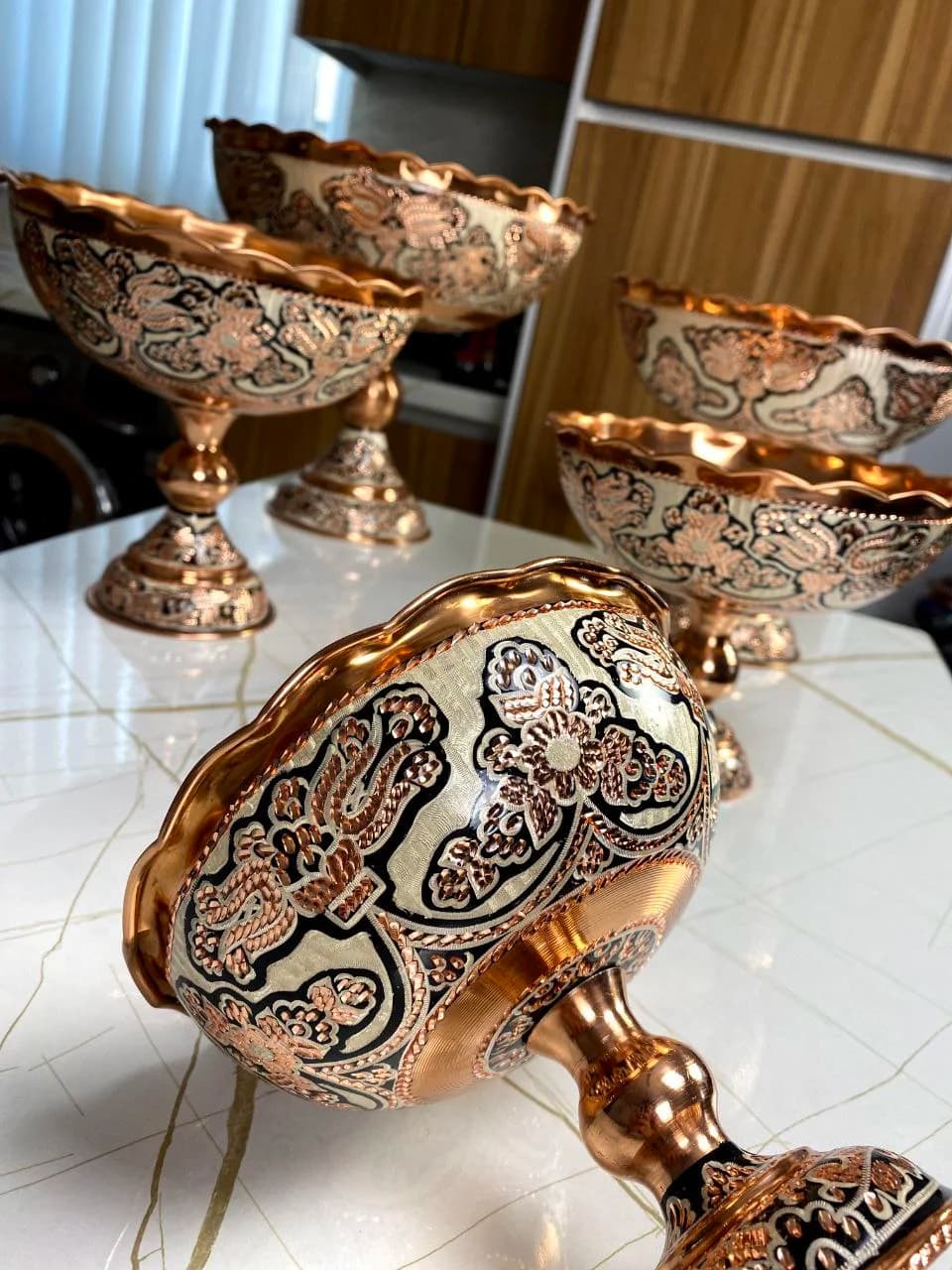 شکلات‌خوری مسی نقره کوب هامون سایز 1 — تصویر ۴
