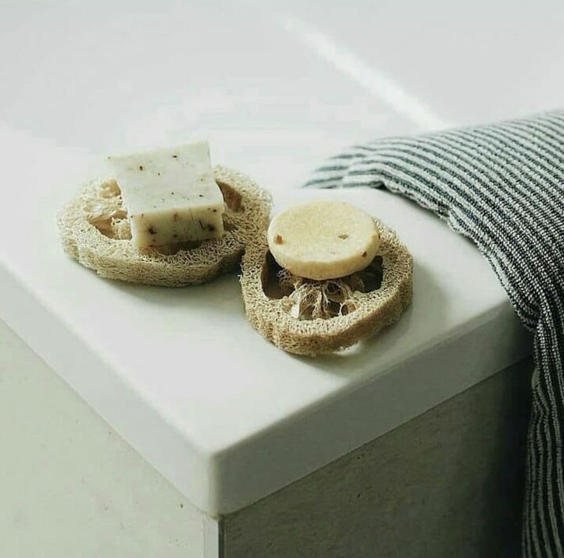زیر صابونی لوفا