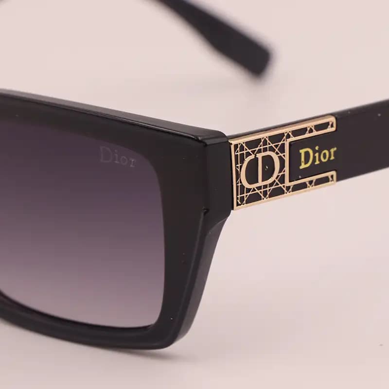 عینک آفتابی زنانه Dior مدل 9564 — تصویر ۶