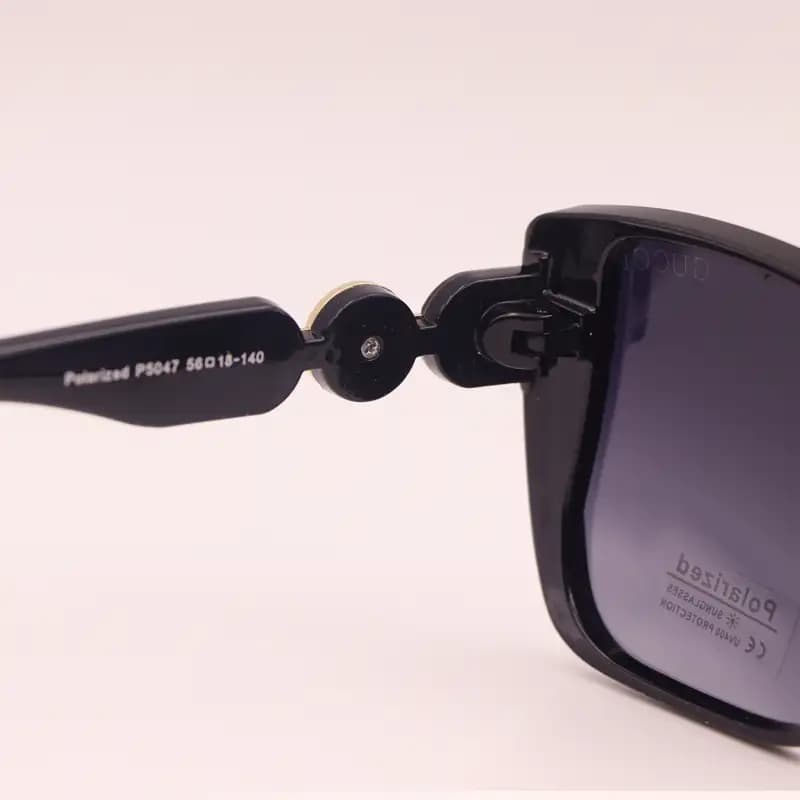 عینک آفتابی زنانه برند GUCCI مدل P5047 — تصویر ۴