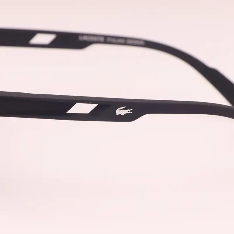 عینک آفتابی مردانه برند LACOSTE مدل 8007 — تصویر ۴