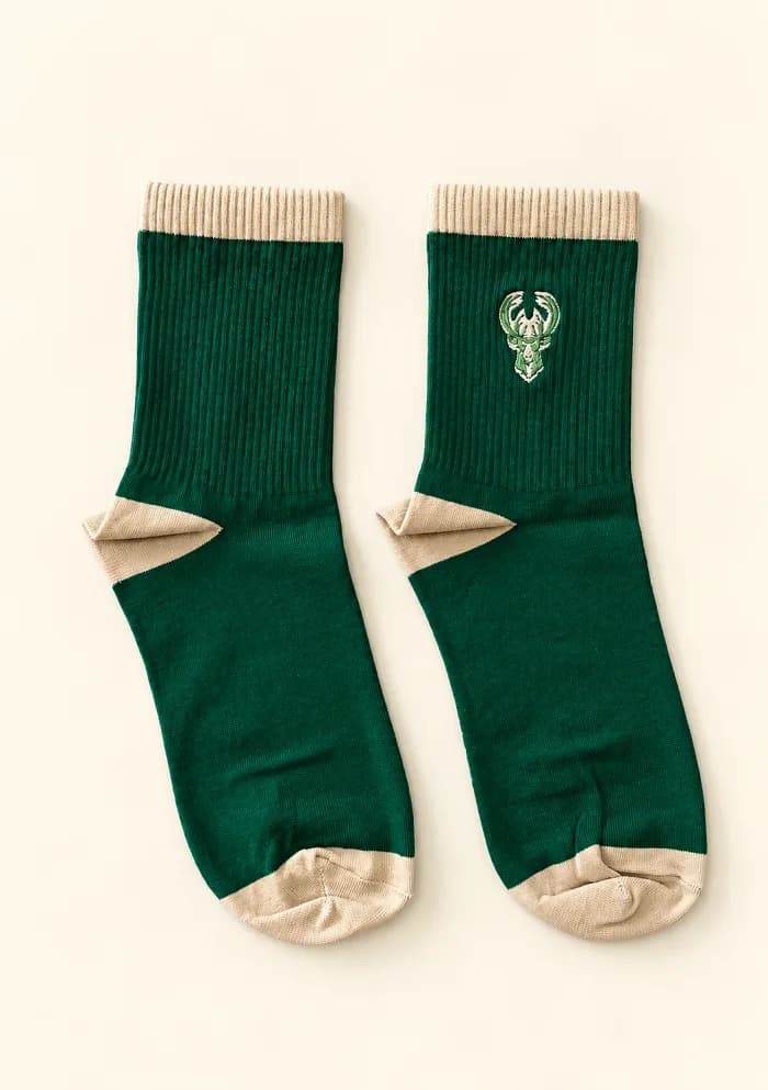 جوراب ساق بلند طرح Milwaukee Bucks — تصویر ۲