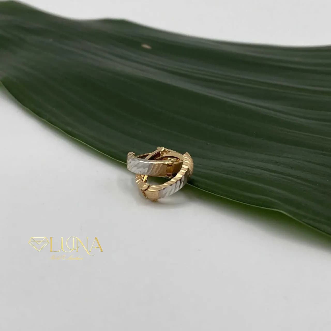 گوشواره حلقه ای تراش