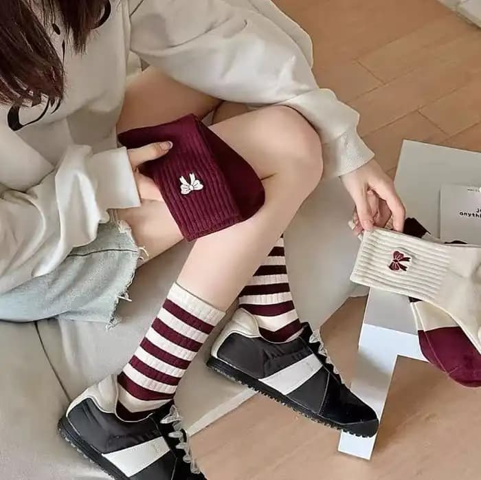 پک جوراب ساق بلند زنانه طرح پاپیون — تصویر ۴