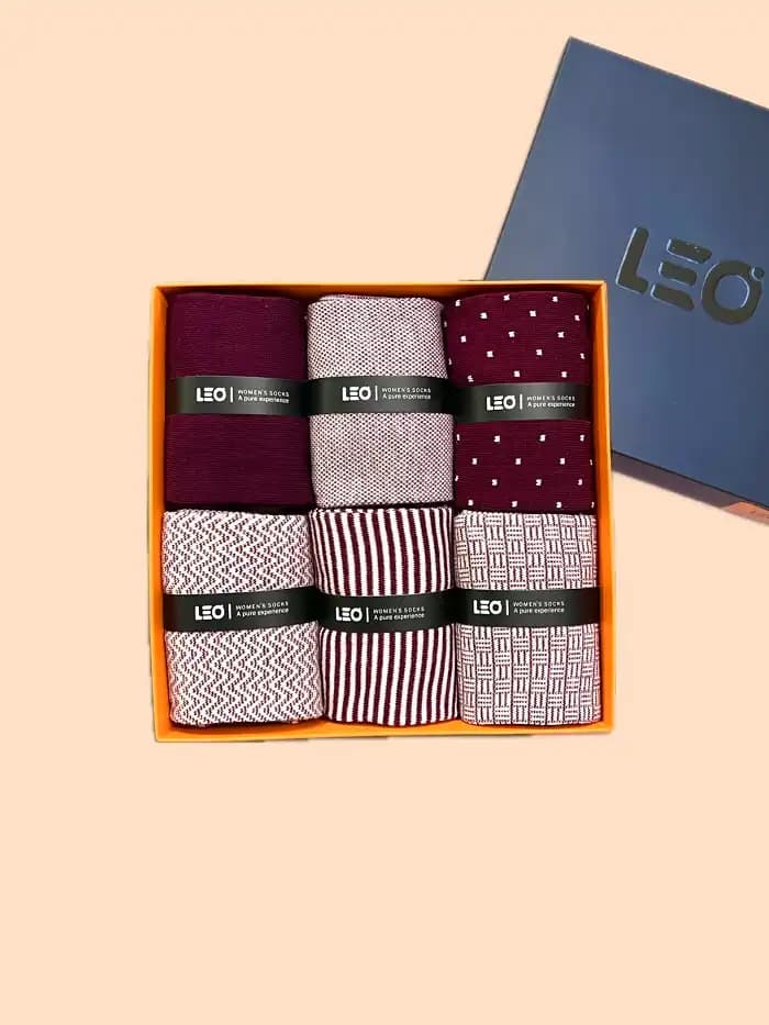 پک جوراب ساق بلند زنانه طرح دار کلاسیک LEO516