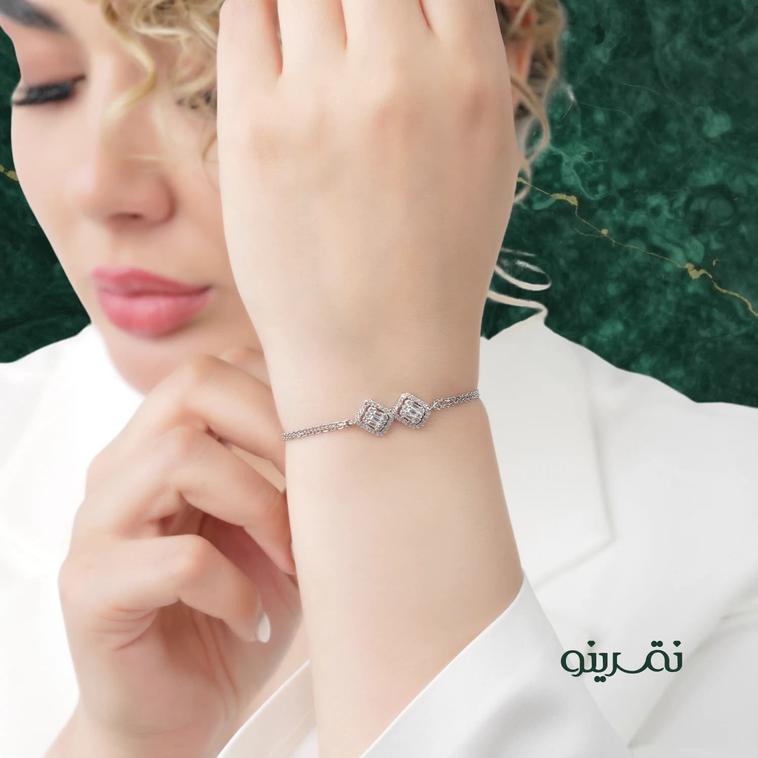 دستبند نقره زنانه زنجیری امرالدکات مدل BIC E23 — تصویر ۲