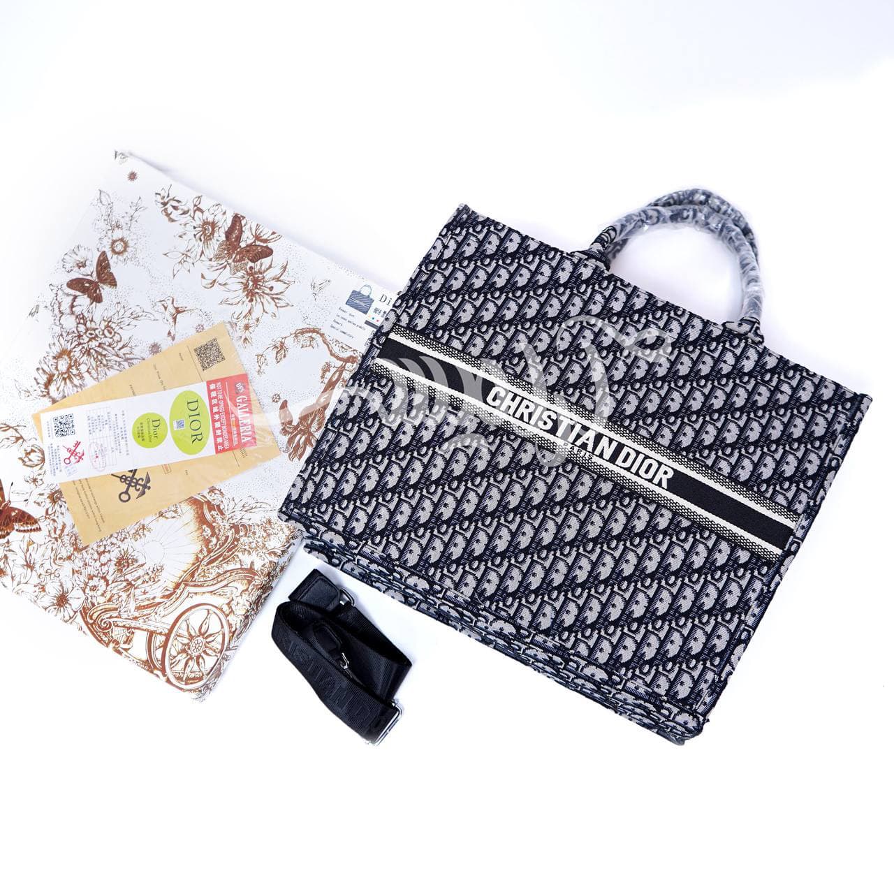کیف دیور-مدل پترن Christian Dior — تصویر ۴
