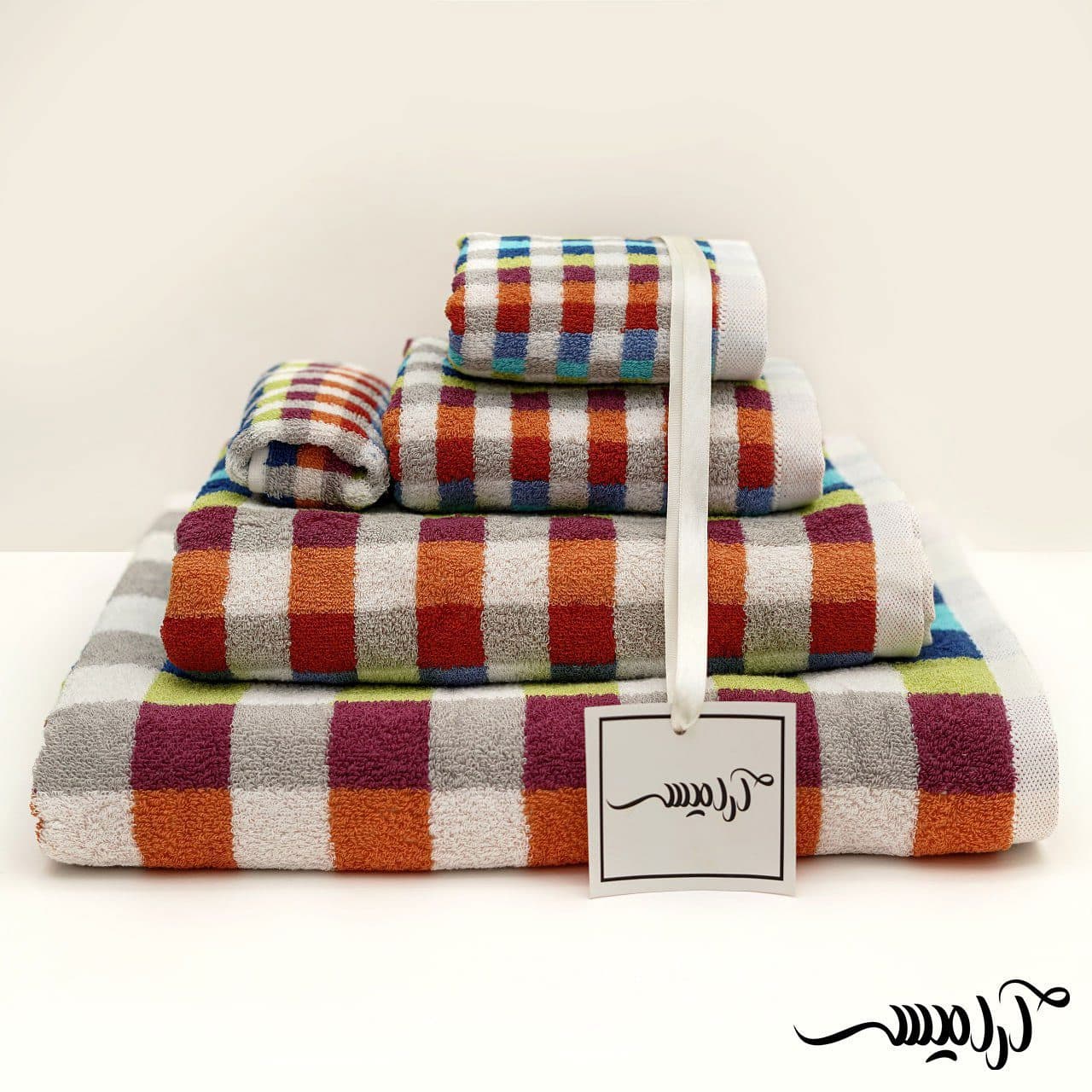 حوله دستی طرح میخک