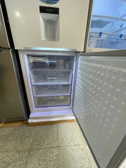 یخچال ٢٧ فوت جنرال ( بدون برفک ) مدل GLS27 — تصویر ۳