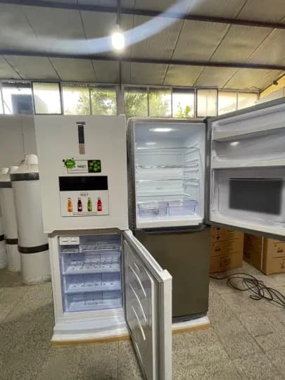 یخچال ٢٧ فوت هومبار دار – تکنو 2 فن ( بدون برفک ) مدل GBH-W24 — تصویر ۴