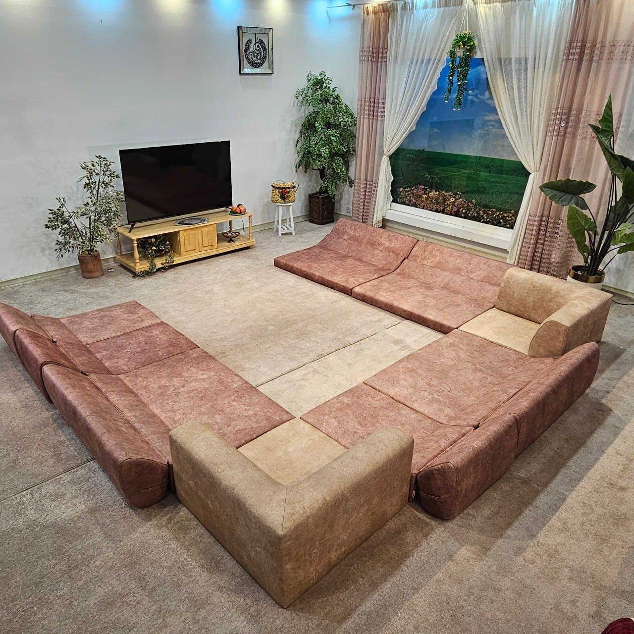 مبلکرسی ۱۳ نفره یو — تصویر ۴