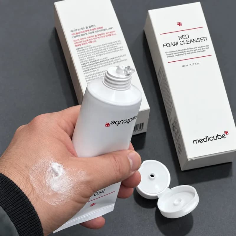 فوم شوینده ضد جوش مدی کیوب Medicube مدل Red حجم 120 میلی لیتر — تصویر ۵