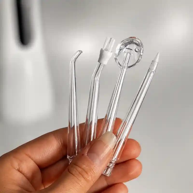 واترجت دندان (نخ دندان آبی) ORAL IRRIGATOR — تصویر ۳