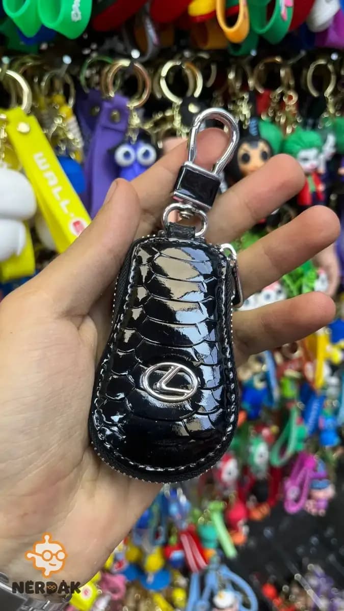 کاور ریموت کی‌لس چرمی پوست ماری لکسوس – مشکی براق کد 22784 — تصویر ۲