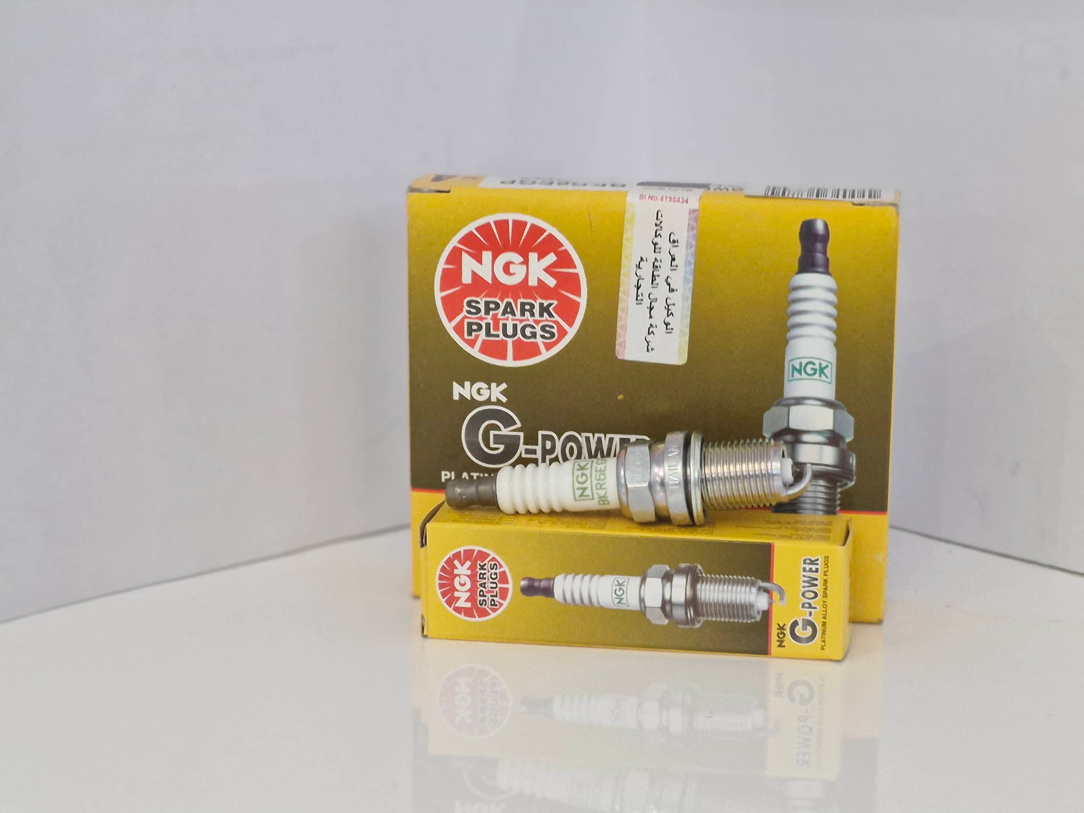 شمع سوزنی ماکسیما و دنا NGK اصلی 4 عددی — تصویر ۴
