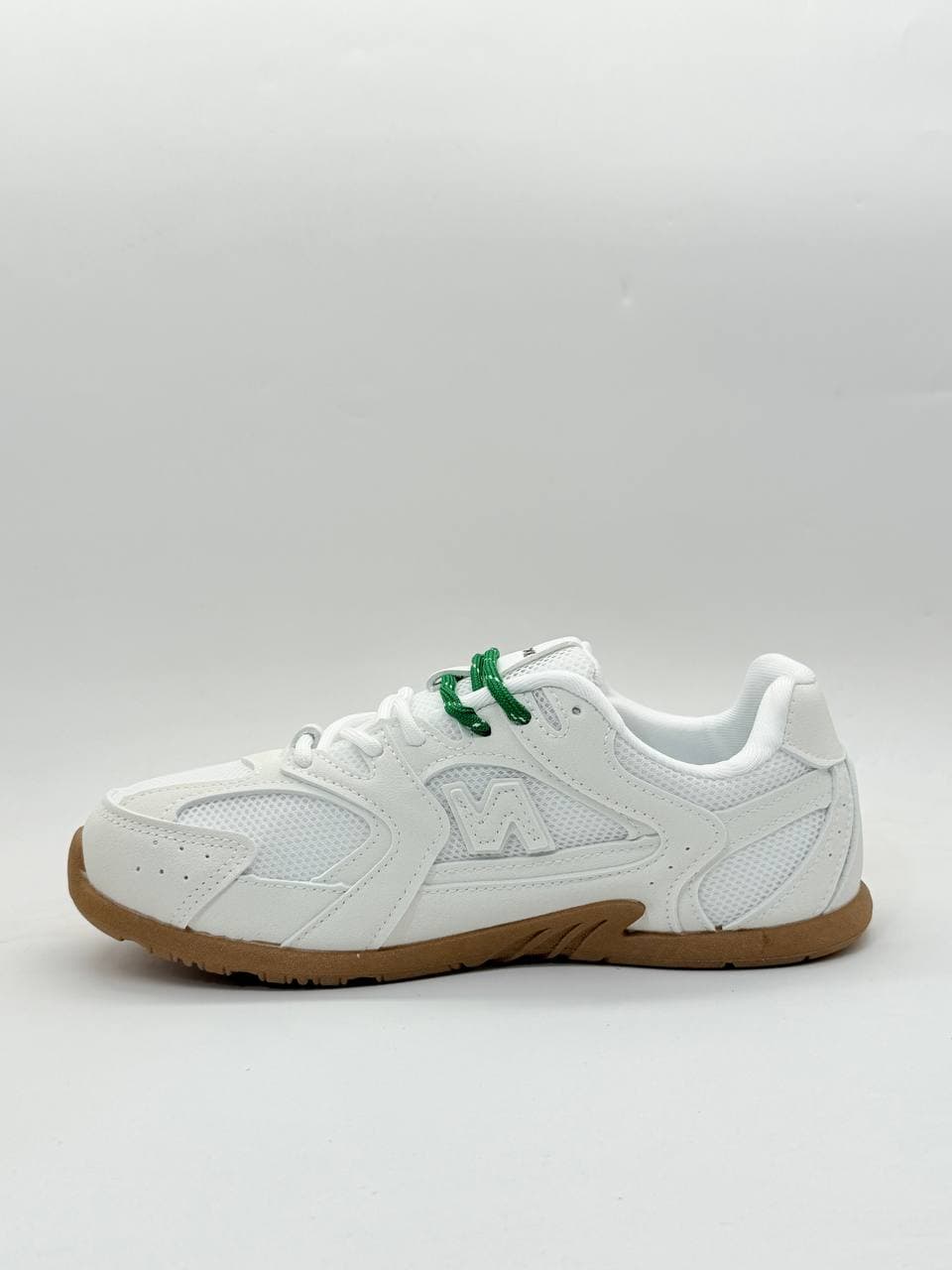 کتونی نیوبالانس میو میو سفید New Balance Miu Miu White Sneakers — تصویر ۷