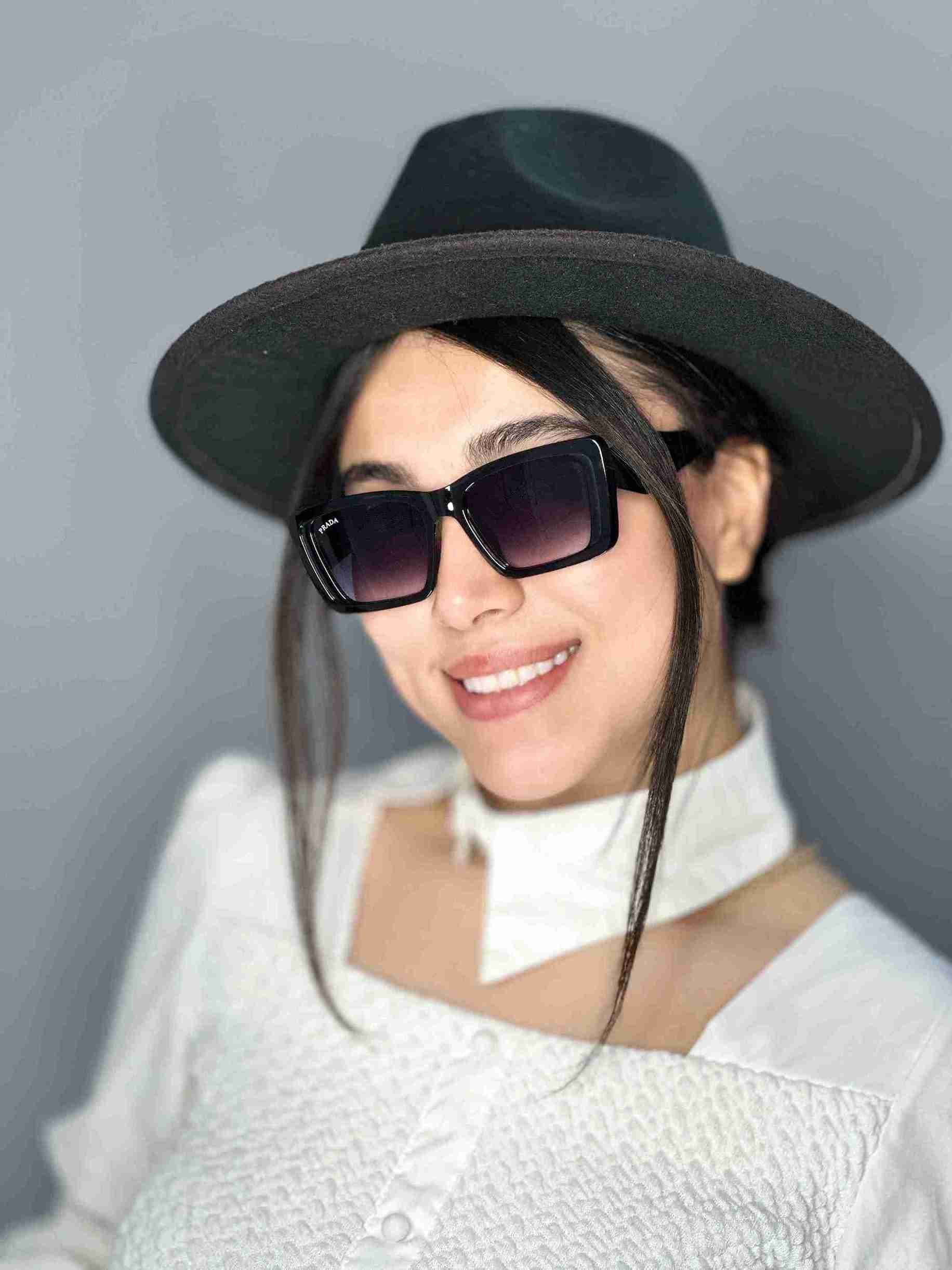 عینک افتابی زنانه prada پرادا مشكي دسته سه بعدي ترند يووي ٤٠٠ — تصویر ۳