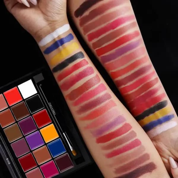 پالت رژلب فوراور52 18 رنگ مدل Forever52 Pro Artist Multitasker — تصویر ۶