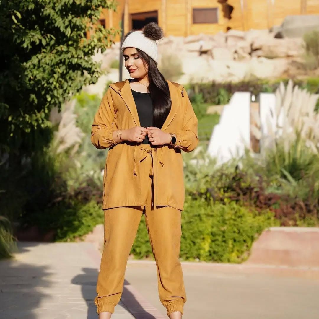 ست هودی و شلوار زنانه – کد 84 — تصویر ۳