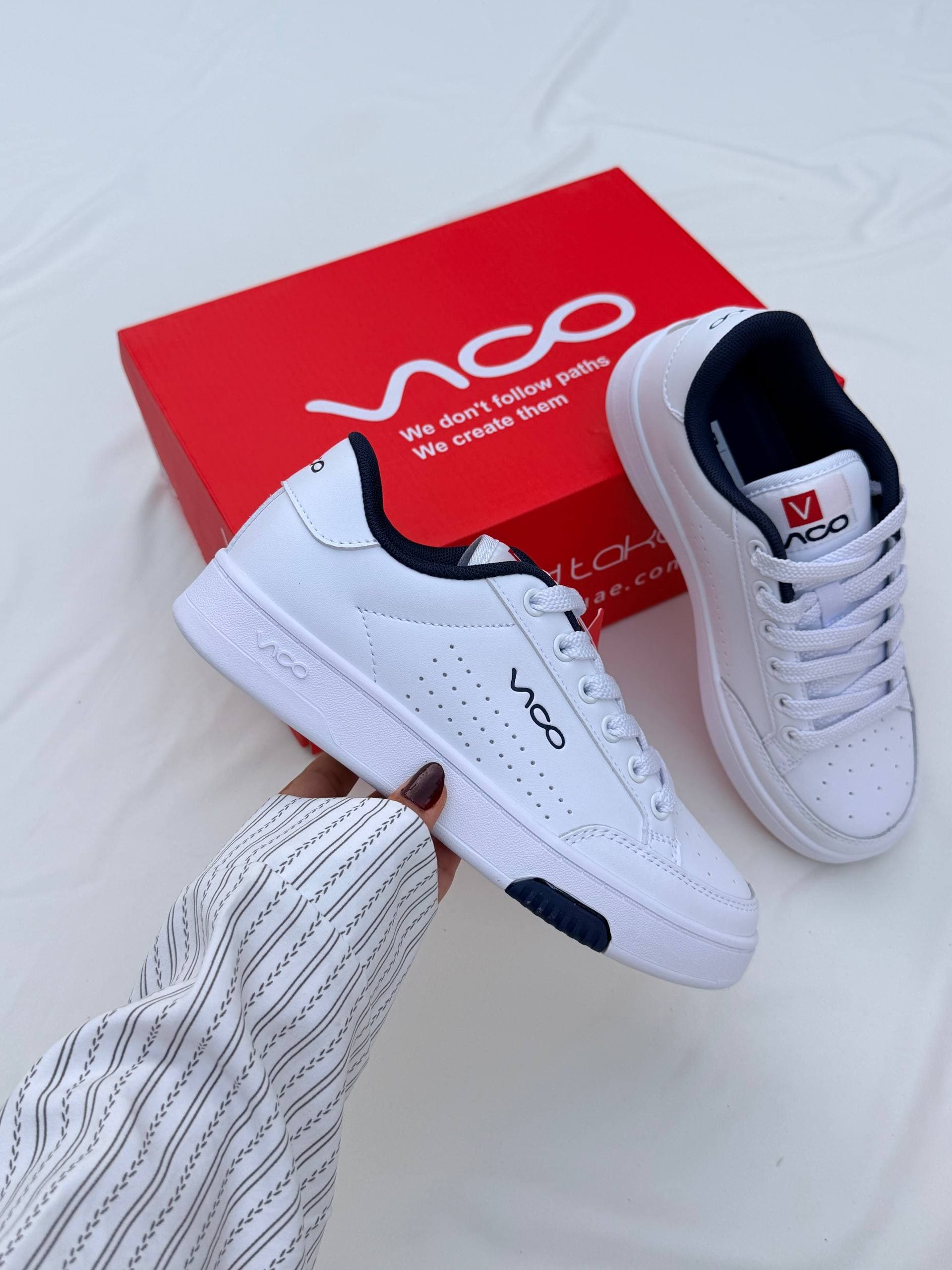 کتونی ونس ویکو زنانه سفید womens Vans Vico white Sneakers