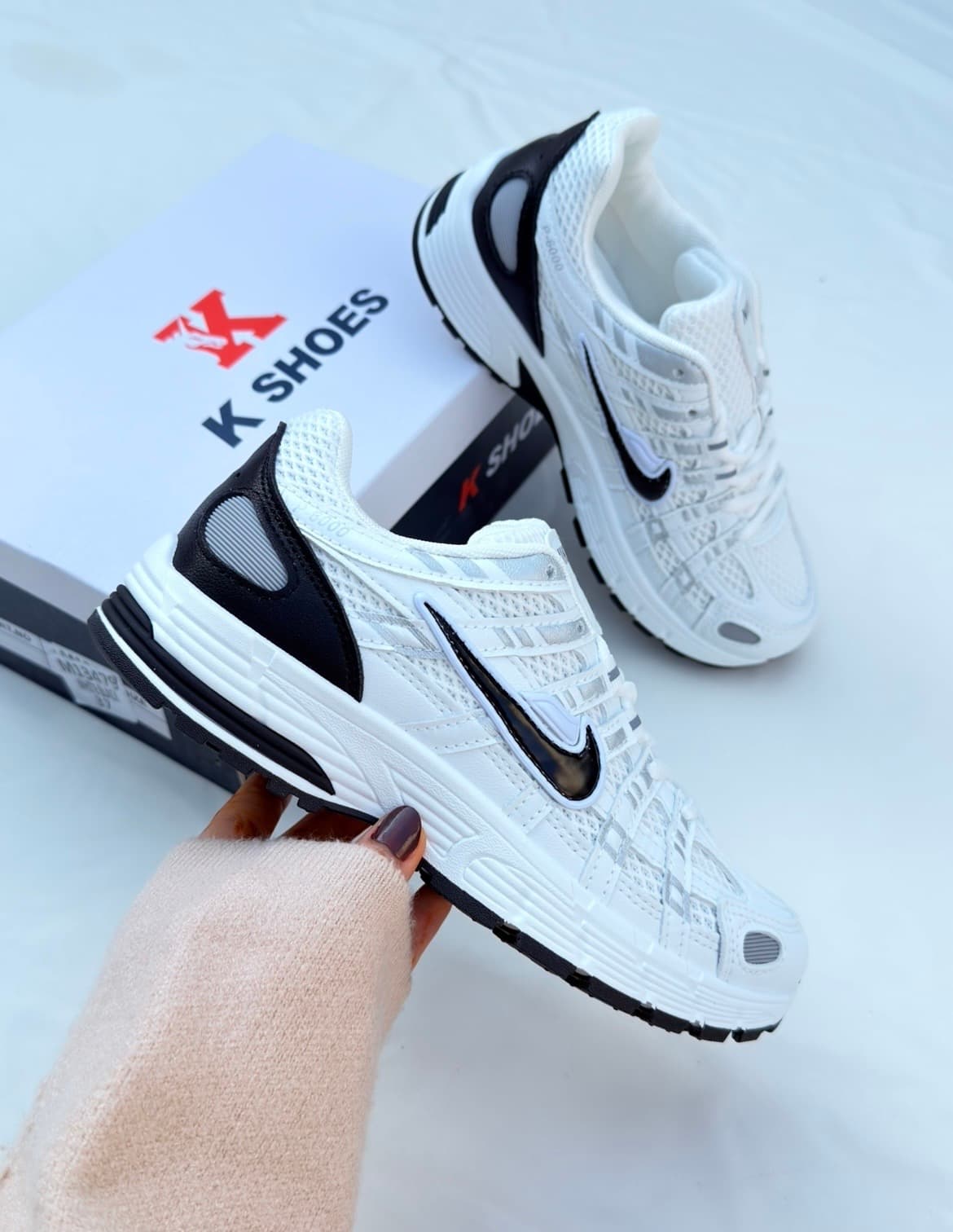 کتونی نایک p6000 سفید مشکی Nike p6000 sneakers white black