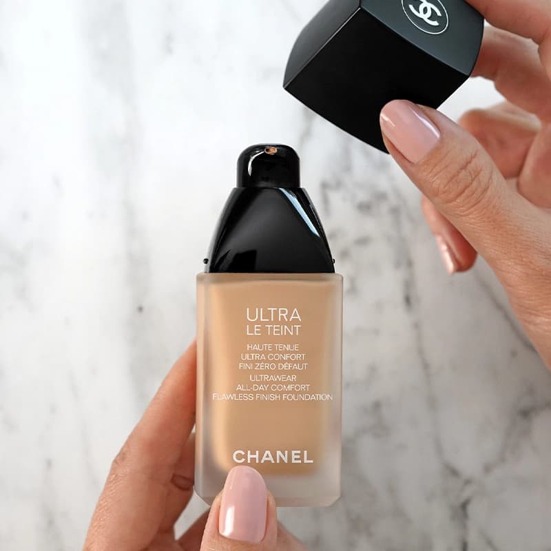 کرم پودر آلترا تینت شنل Chanel Ultra Le Teint Foundation — تصویر ۵
