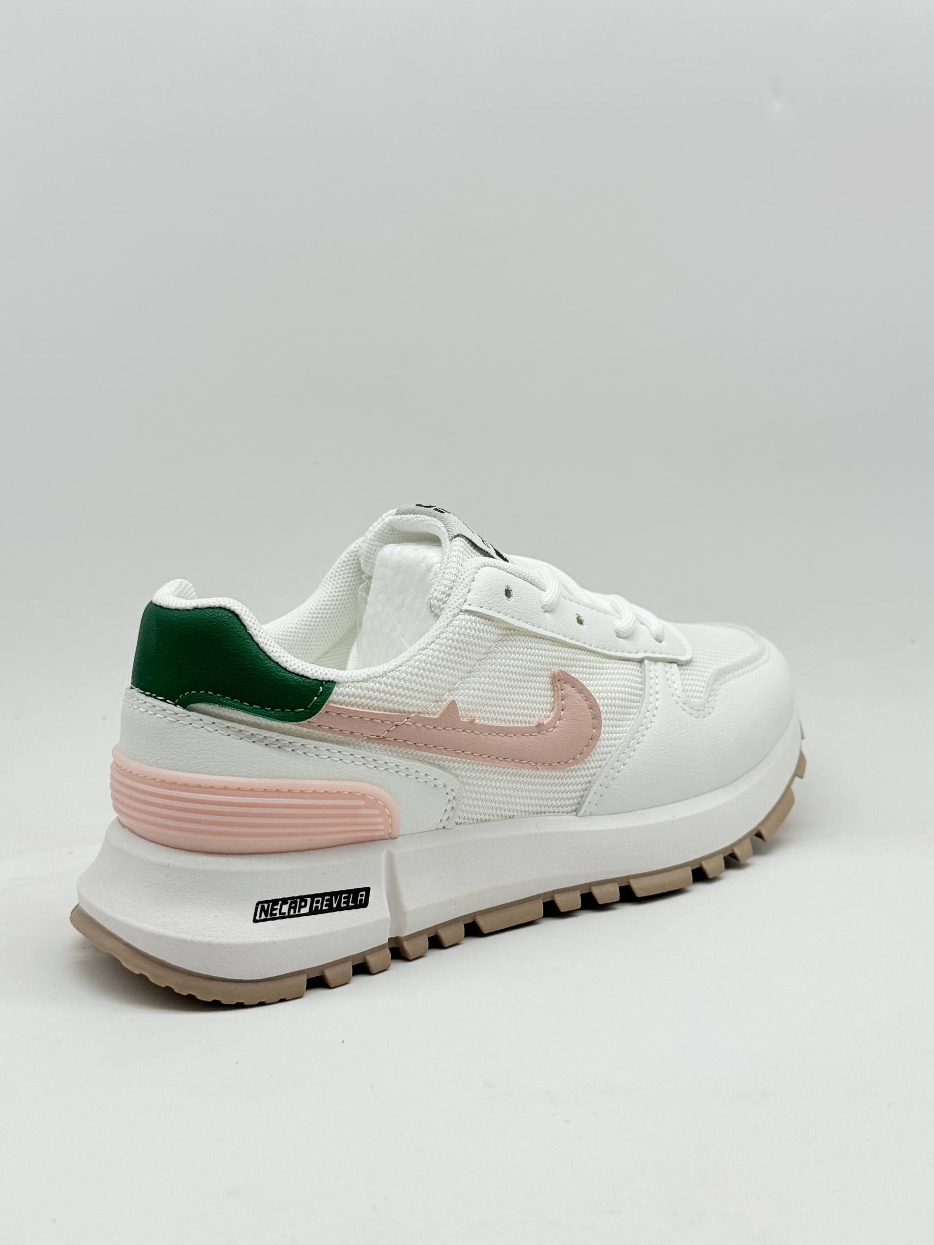 کفش نایک سفید صورتی Nike white pink shoes — تصویر ۴