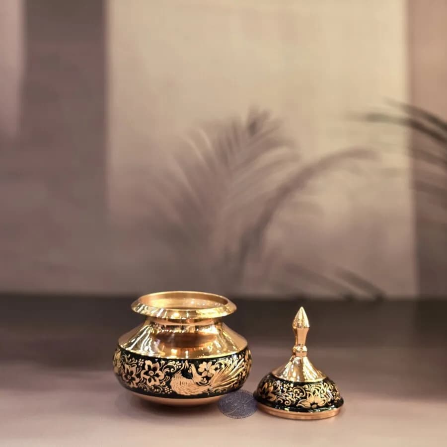 قندان دخلی کوچک مس و تراش کاظمی — تصویر ۲