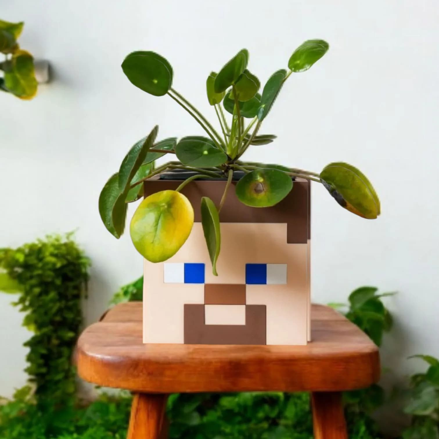 گلدان رومیزی طرح استیو ماینکرفت – گلدان پیکسلی فانتزی (Steve Minecraft Planter) — تصویر ۲