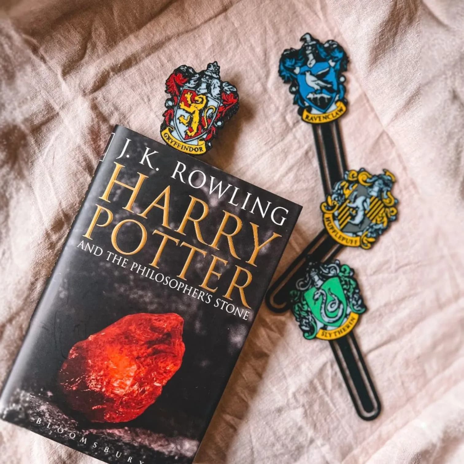 بوکمارک گروه‌های هاگوارتز – نشانگر کتاب طرح هری پاتر (Hogwarts Houses Bookmark) — تصویر ۳
