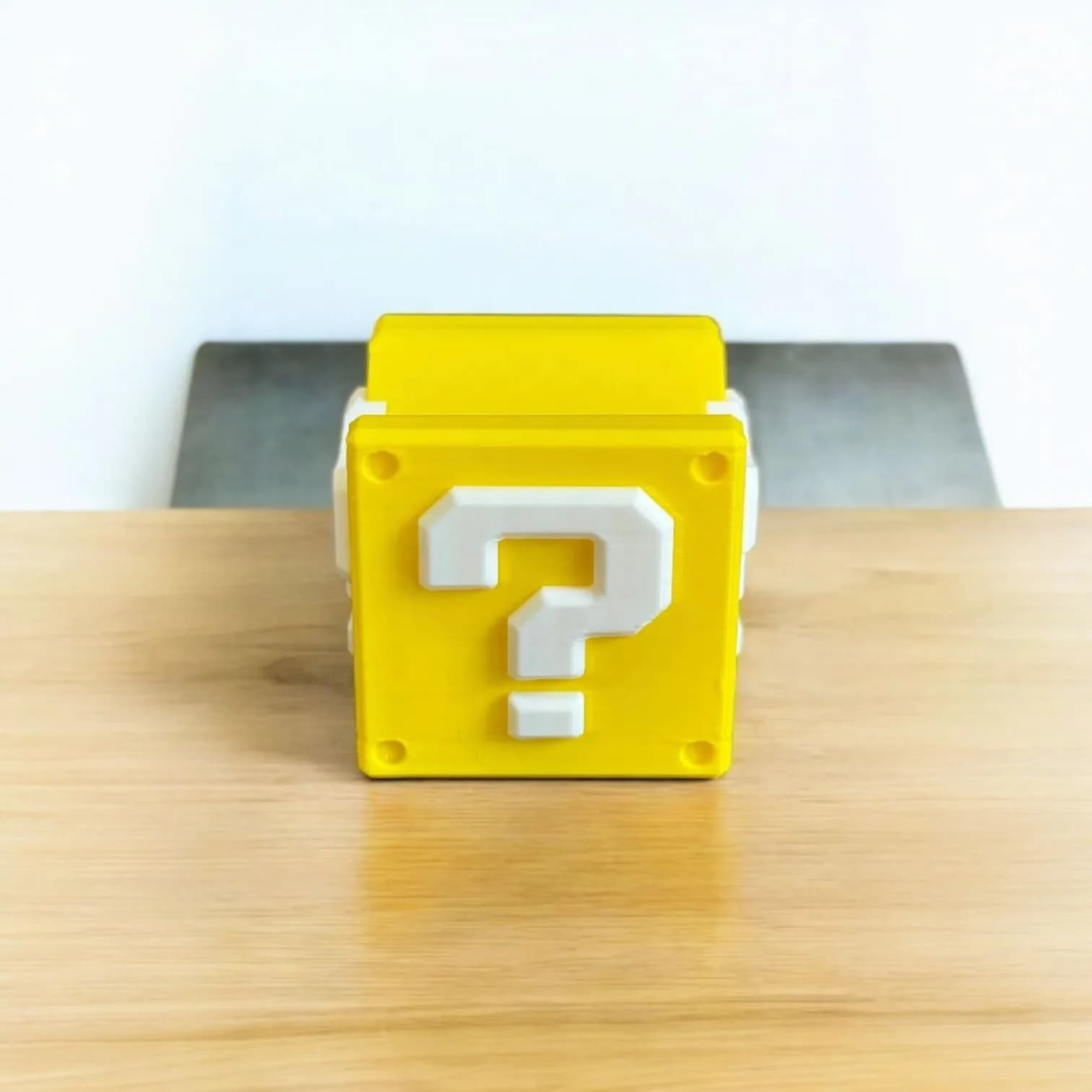 هولدر دسته نینتندو سوئیچ پرو – طرح بلوک سوال ماریو (Question Block) — تصویر ۳
