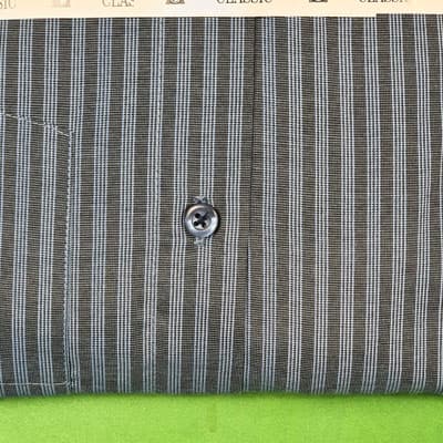 پیراهن مردانه سایز بزرگ XXL راه دار ریز مشکی _ سرمه ای 2005554 — تصویر ۴