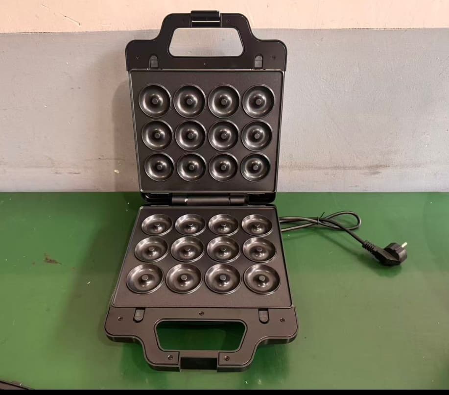 🥪 ساندویچ‌ساز ۴ کاره یونیک کینگ Unique King مدل MN-2080 | توان 3000 وات — تصویر ۶