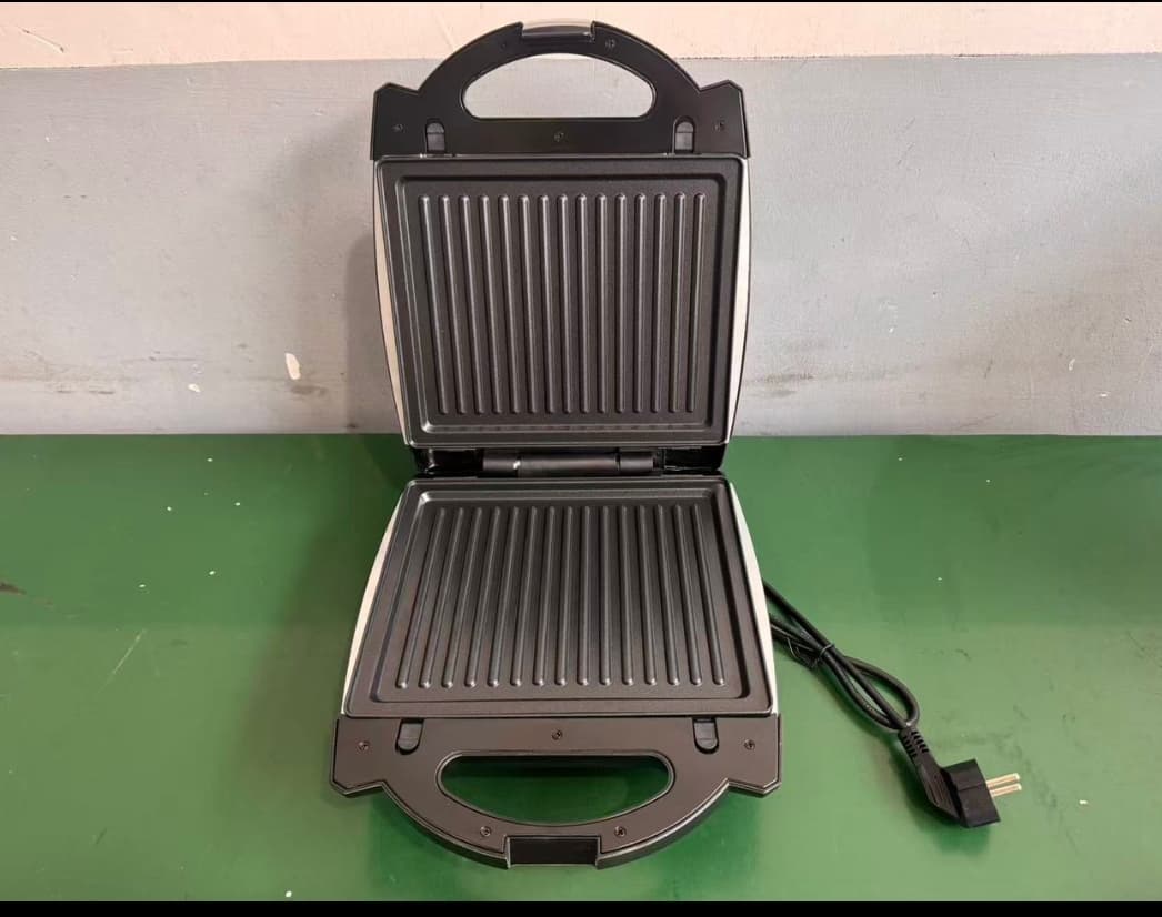 🥪 ساندویچ‌ساز ۴ کاره یونیک کینگ Unique King مدل MN-2080 | توان 3000 وات — تصویر ۵