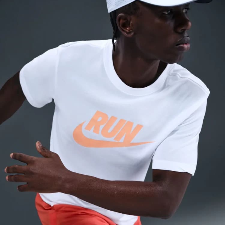 تیشرت ورزشی نایکی Dri-FIT — تصویر ۴