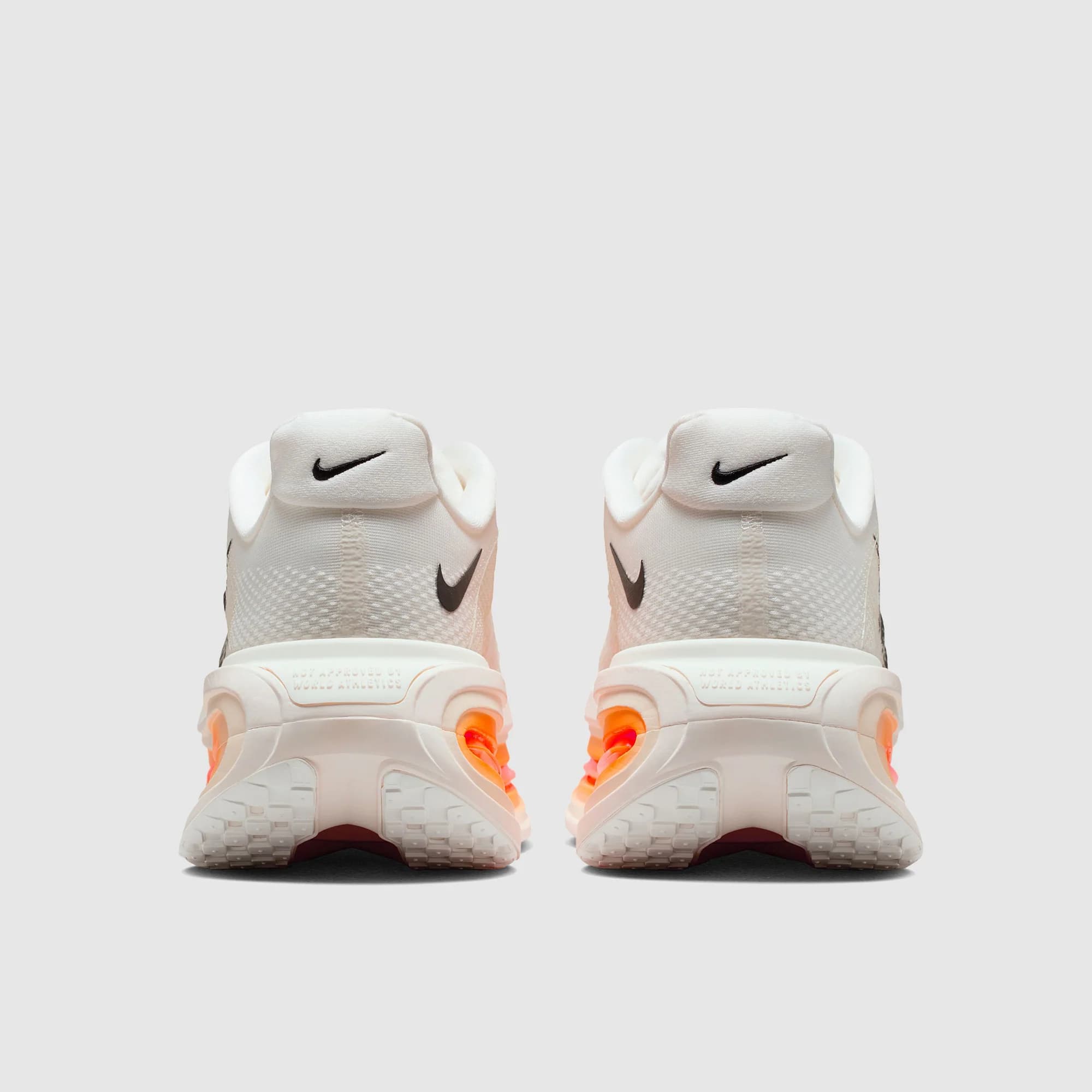 نایک ومورو پرمیوم | nike Vomero Premium — تصویر ۳
