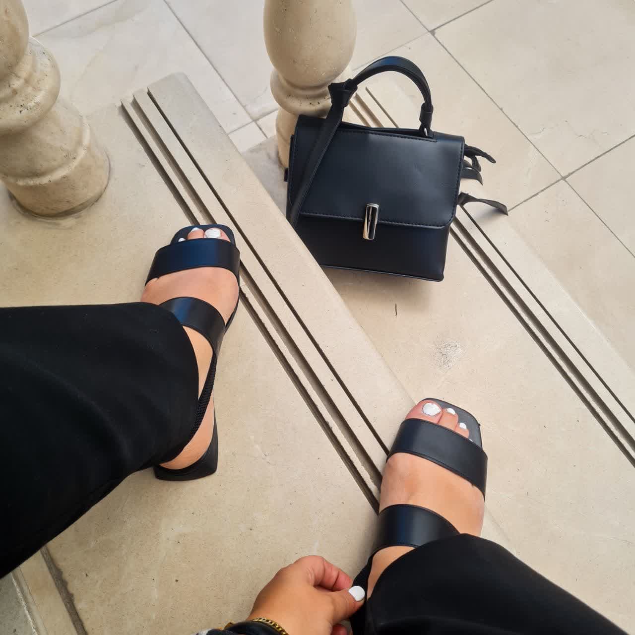 صندل زنانه کشی راحت تیامو — تصویر ۳