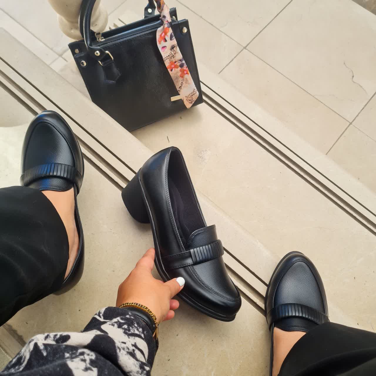 کفش زنانه طبی بزرگپا توکان — تصویر ۲