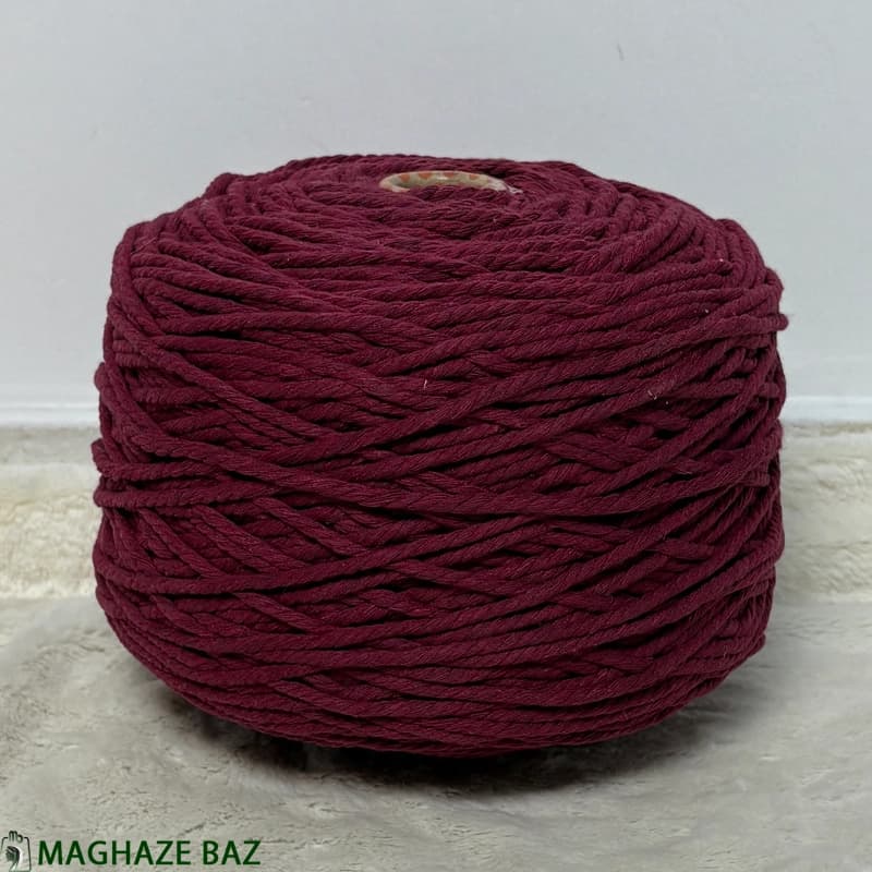 نخ مکرومه رنگ ارغوانی تیره 250 گرمی