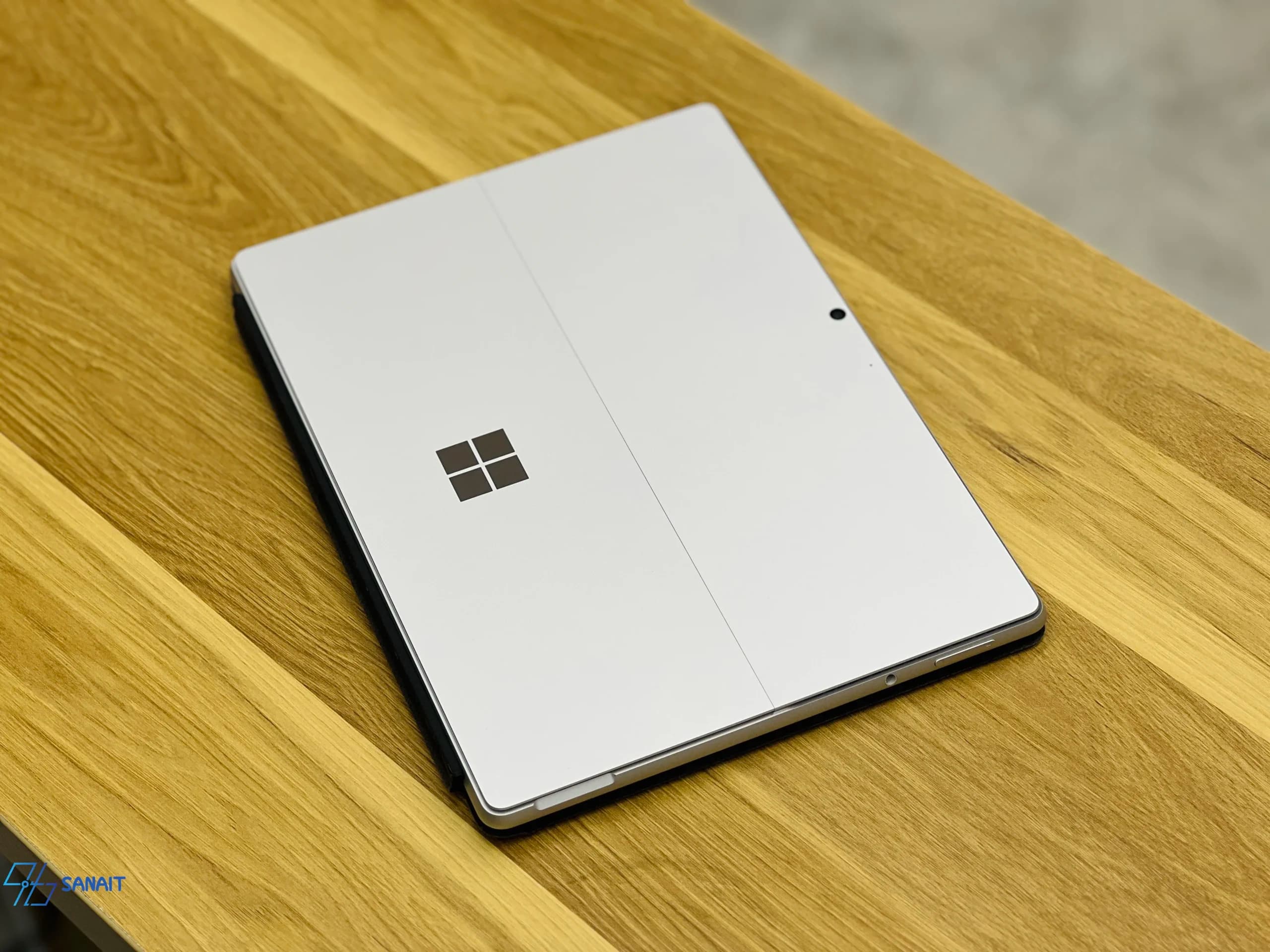 لپ تاپ استوک سرفیس Microsoft Surface Pro 8 i5 RAM 8 — تصویر ۷