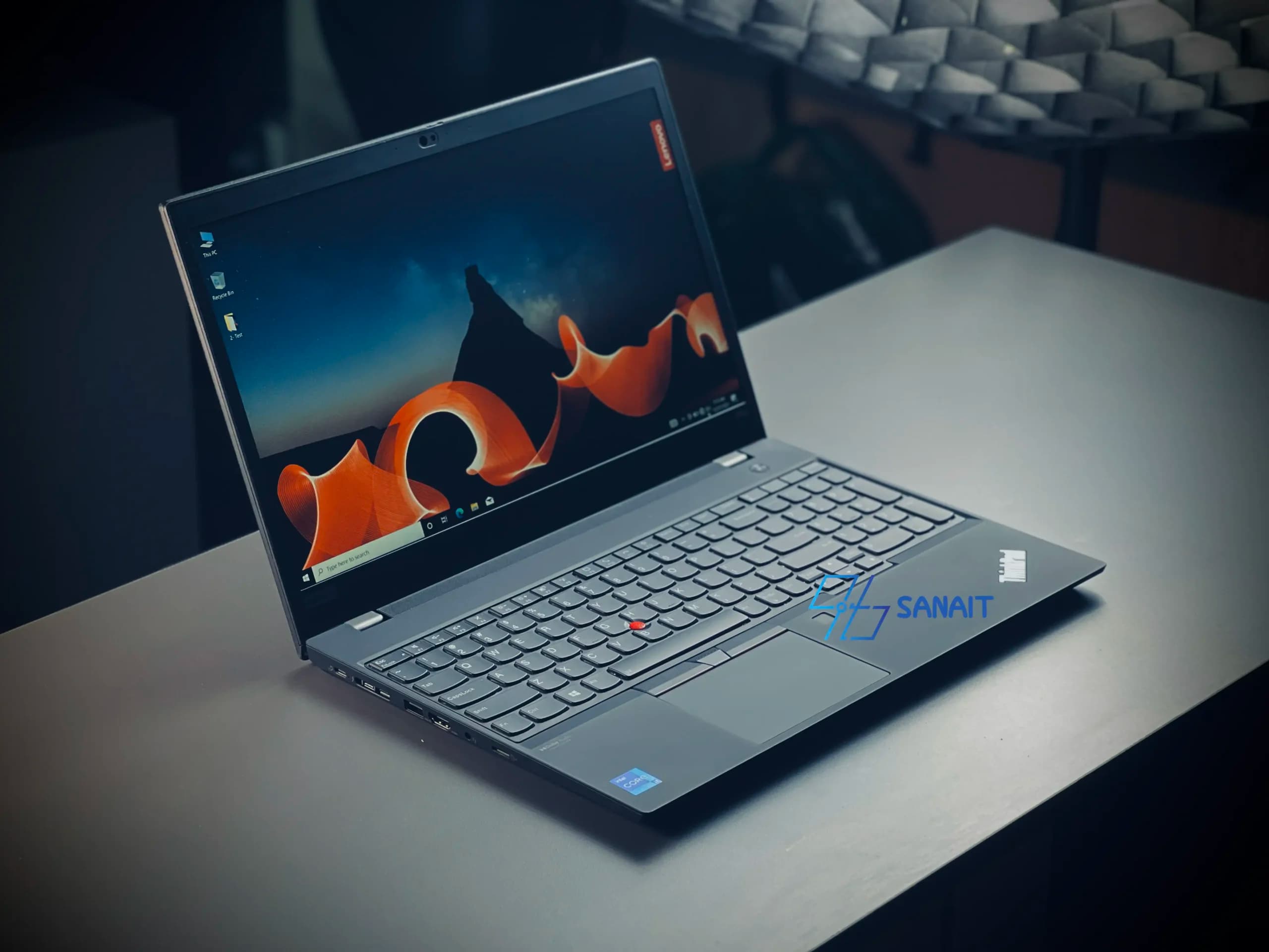 لپ تاپ استوک لنوو Lenovo ThinkPad P15s Gen 2 — تصویر ۳