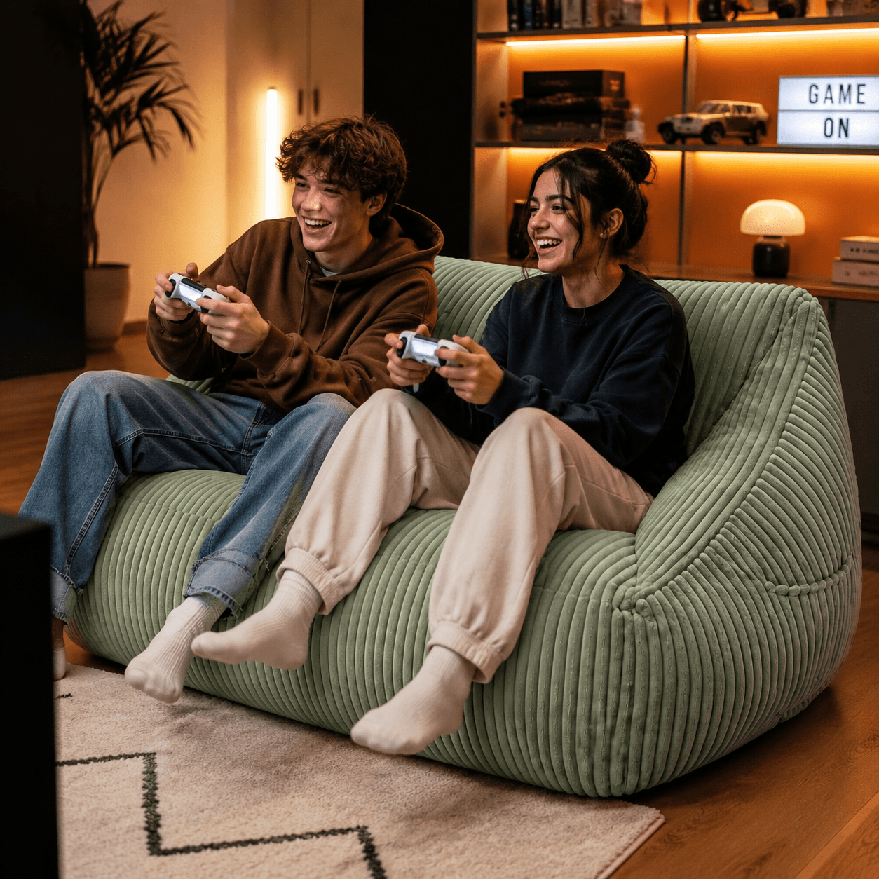 بین بگ دو نفره مخمل کبریتی مدل ۷۱۵ دکوراش | مبل راحتی مدرن و مینیمال — تصویر ۲