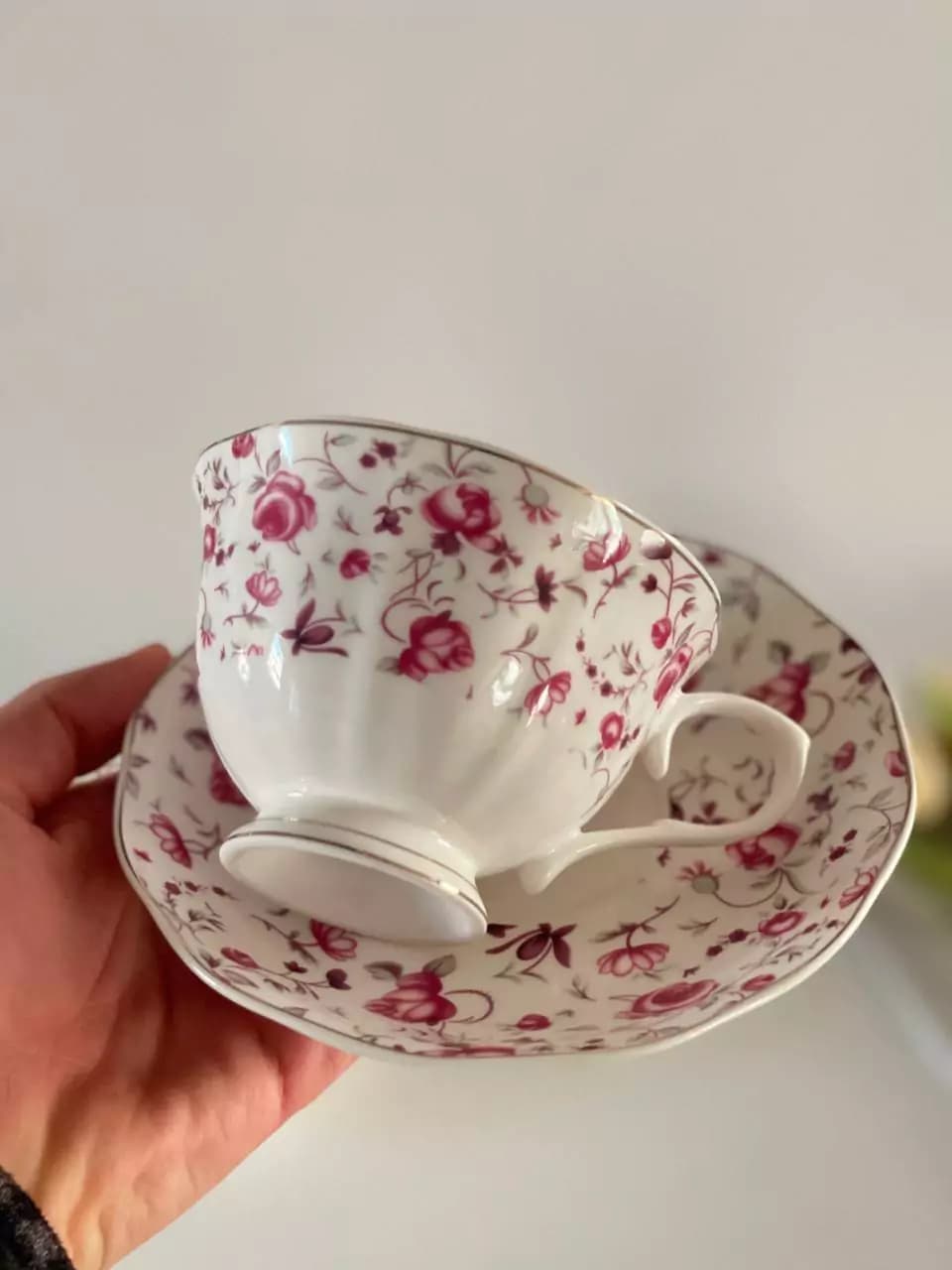 فنجون و نعلبکی سرامیکی طرح گلی — تصویر ۴