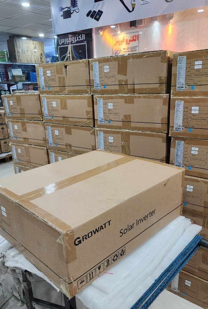 اینورتر هیبرید تکفاز 12KW با شارژر 250 آمپر MPPT با قابلیت موازی سازی مدل SPE 12000 ES — تصویر ۵