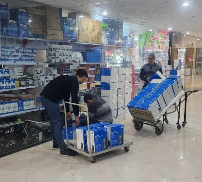 یو پی اس جنرال الکتریک ۸۰۰ ولت آمپر — تصویر ۳
