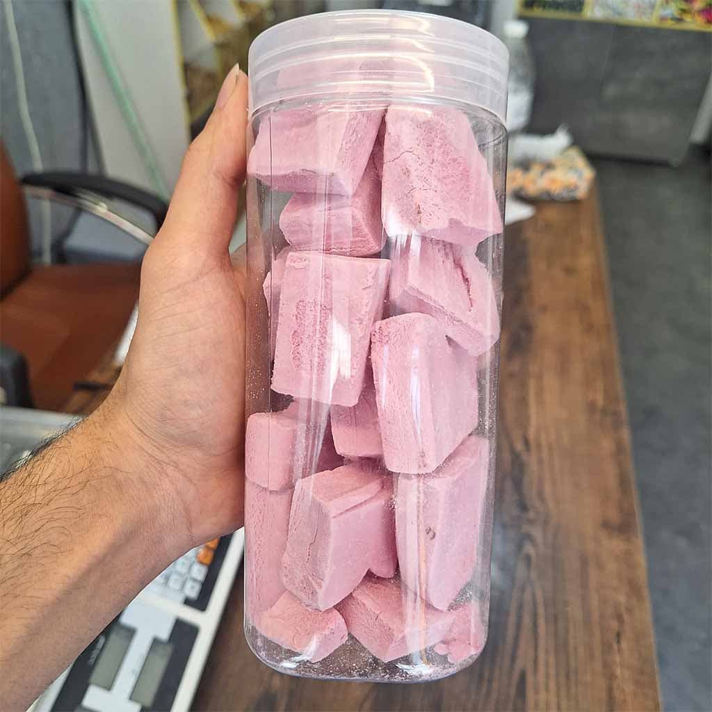 بستنی خشک با طعم توت فرنگی | Strawberry Freeze Dried Ice Cream — تصویر ۳